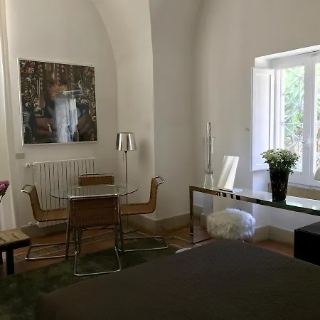 Oda ve Kahvaltı Art To Design Lecce
