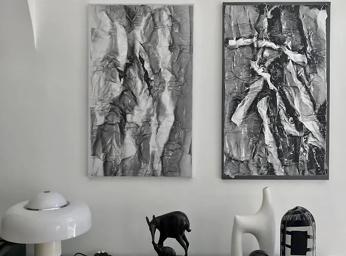 Bed & Breakfast Art To Design